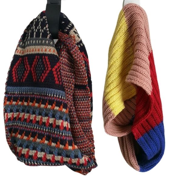 ARDENE Multicolored Colors Stripes Chunky Knit 2 Infinity Scarves NWT - Picture 1 of 11